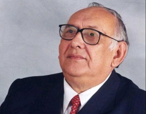 Jorge Hurtado Hervas, magíster